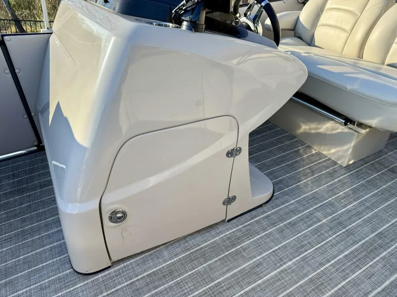 Slide: The Image of Harris Grand Mariner 250 SLEC Tritoon 2016 - 27