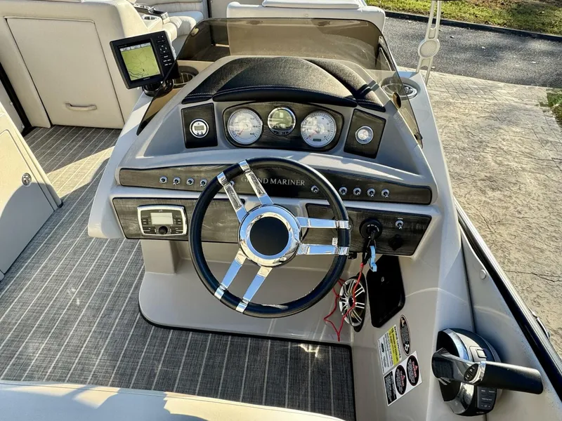 Slide: The Image of Harris Grand Mariner 250 SLEC Tritoon 2016 - 33