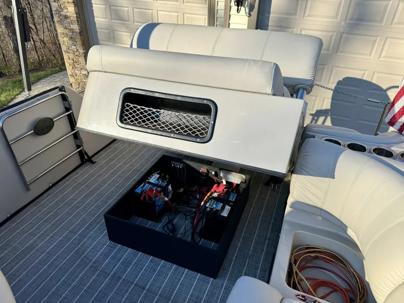 Slide: The Image of Harris Grand Mariner 250 SLEC Tritoon 2016 - 49