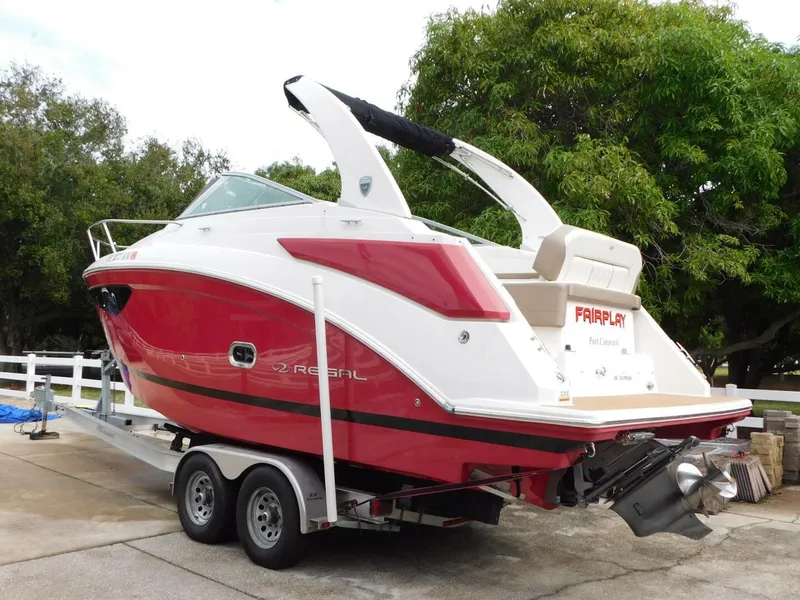 The Image of Regal 26 Express 2018 - 0