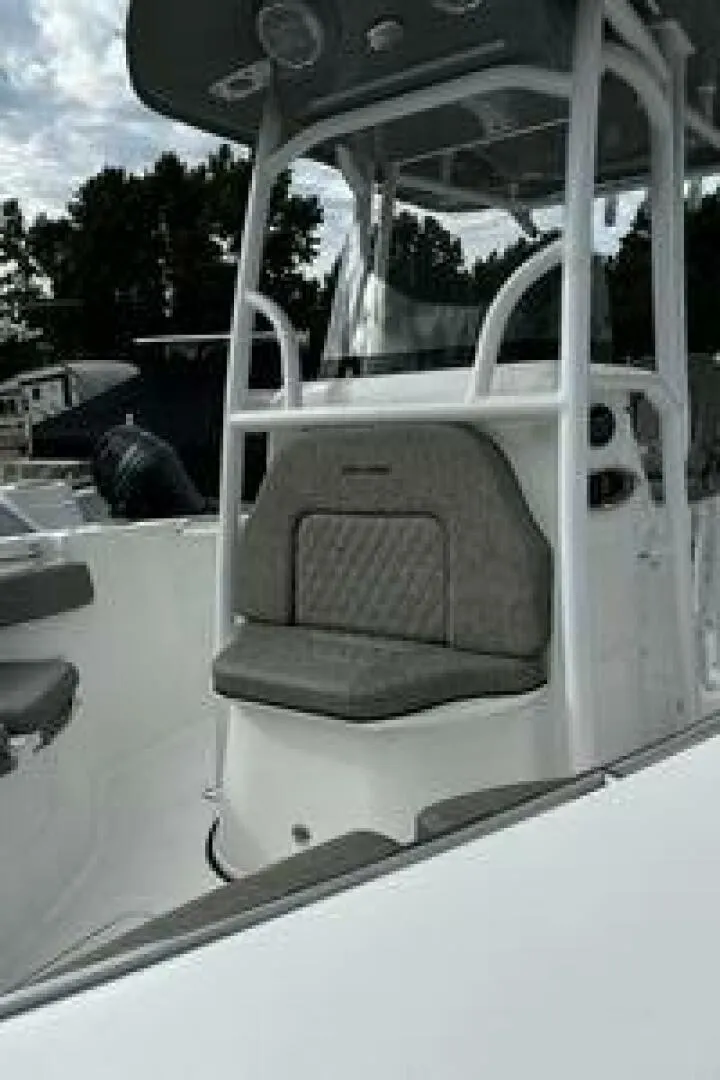 Slide: The Image of Sea Pro 219 Deep V 2022 - 6