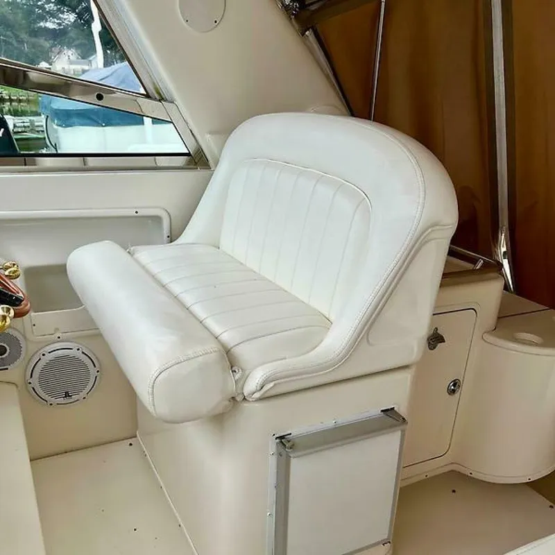 Slide: The Image of Sea Ray 340 Amberjack 2001 - 24