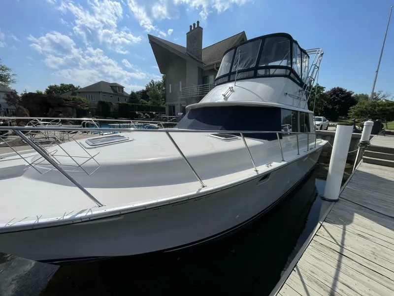 Slide: The Image of Silverton 37 Convertible 1989 - 2