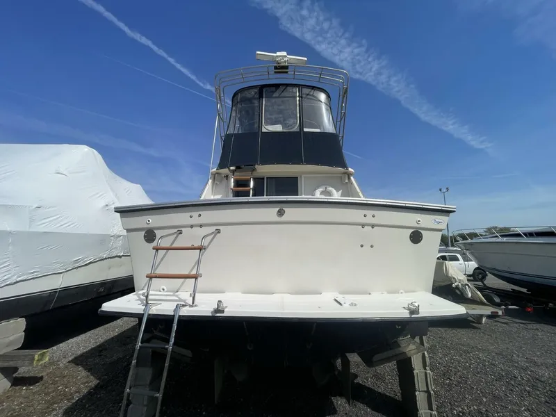 Slide: The Image of Silverton 37 Convertible 1989 - 6