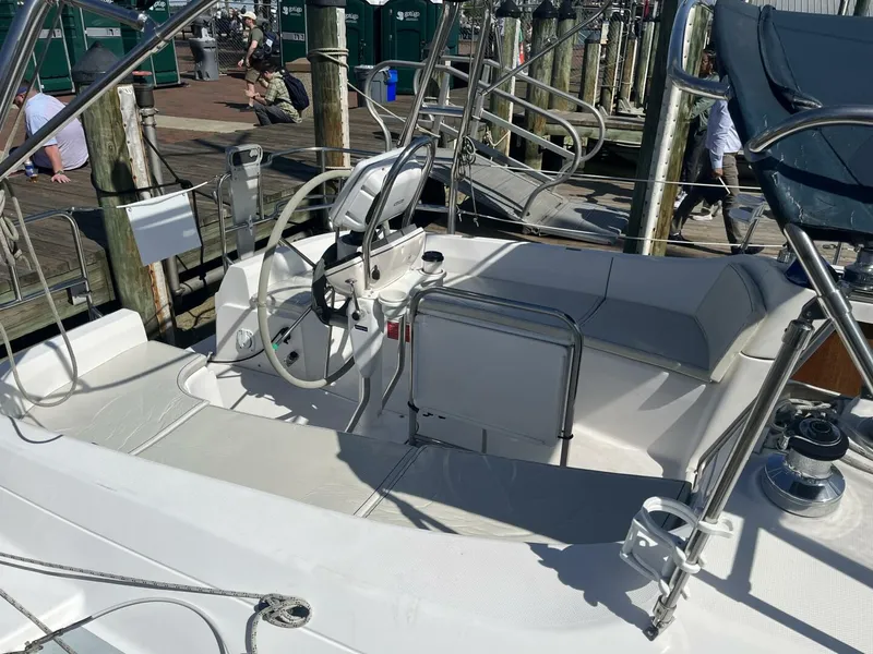 Slide: The Image of Hunter 356 2003 - 36