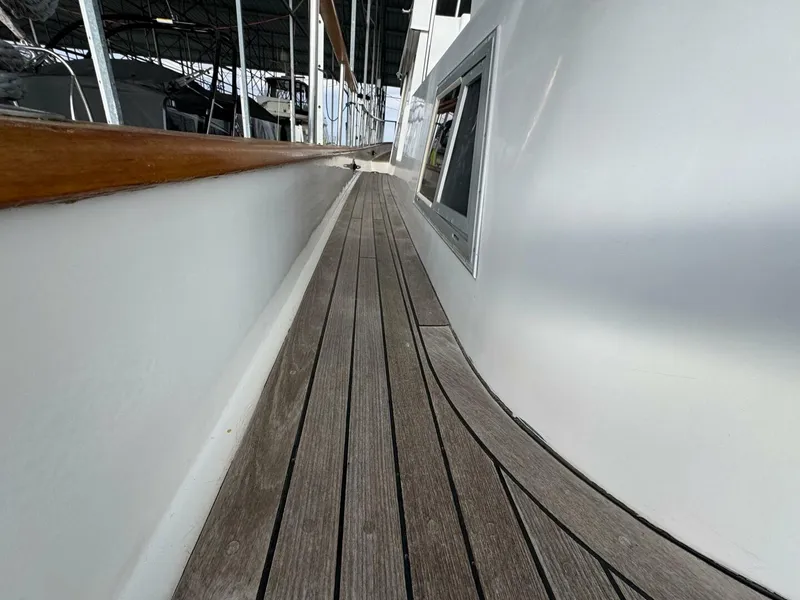 Slide: The Image of Ocean Alexander 456 Classicco 1991 - 10