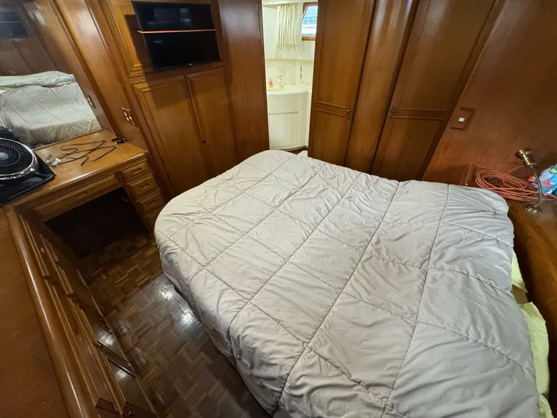 Slide: The Image of Ocean Alexander 456 Classicco 1991 - 48