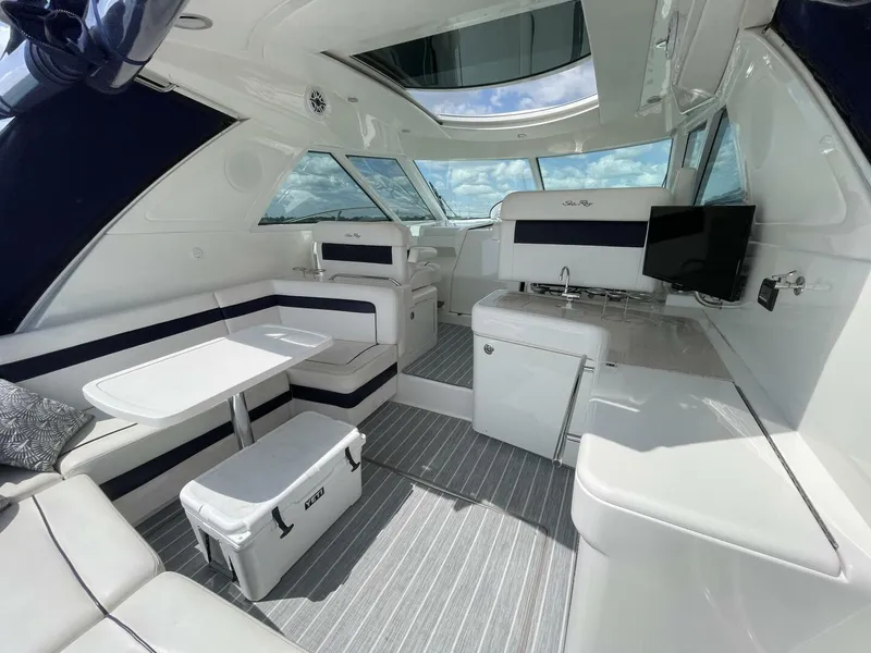Slide: The Image of Sea Ray 450 Sundancer 2010 - 22