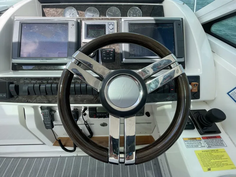 Slide: The Image of Sea Ray 450 Sundancer 2010 - 47
