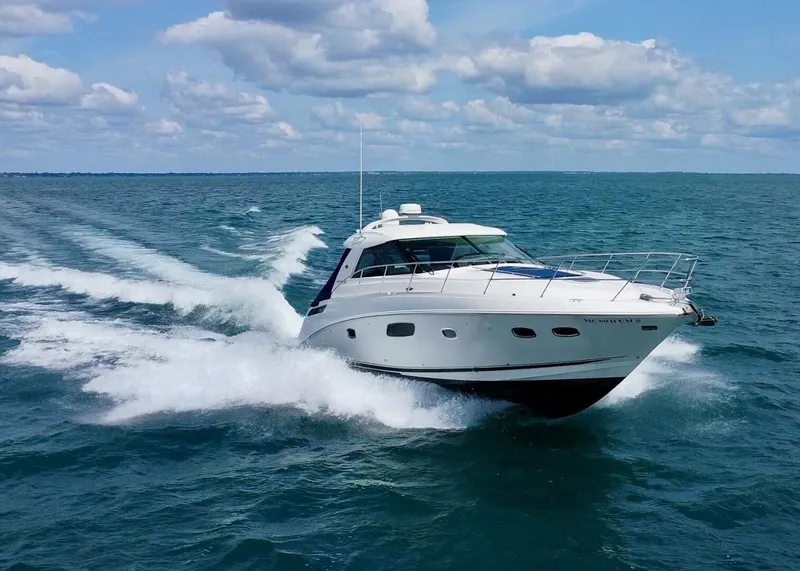 Slide: The Image of Sea Ray 450 Sundancer 2010 - 5