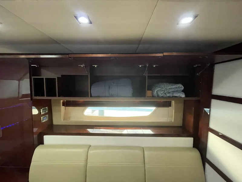 Slide: The Image of Sea Ray 450 Sundancer 2010 - 64