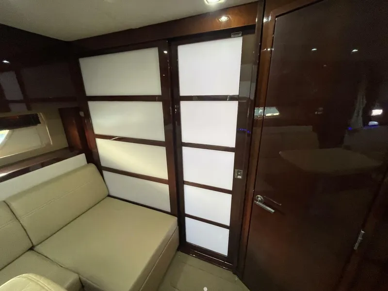Slide: The Image of Sea Ray 450 Sundancer 2010 - 67