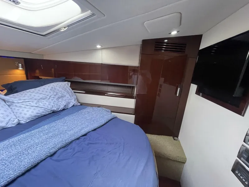 Slide: The Image of Sea Ray 450 Sundancer 2010 - 73