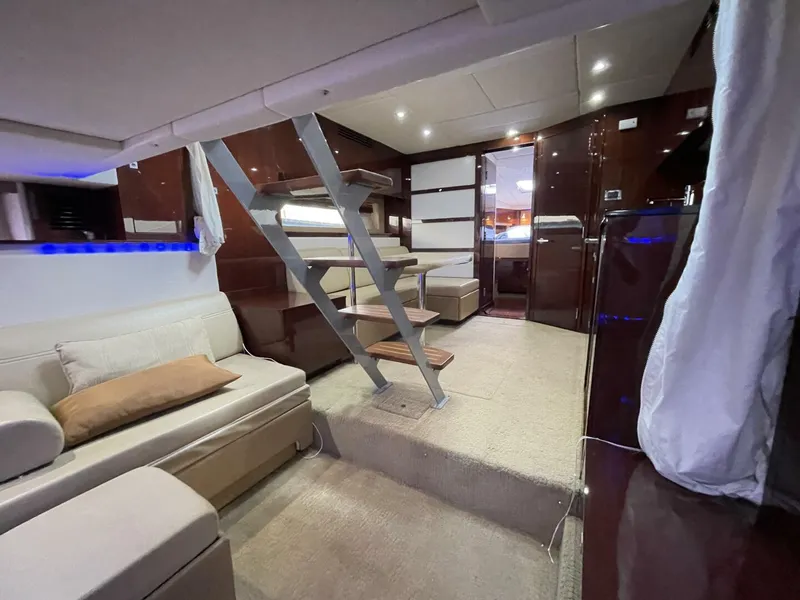 Slide: The Image of Sea Ray 450 Sundancer 2010 - 79