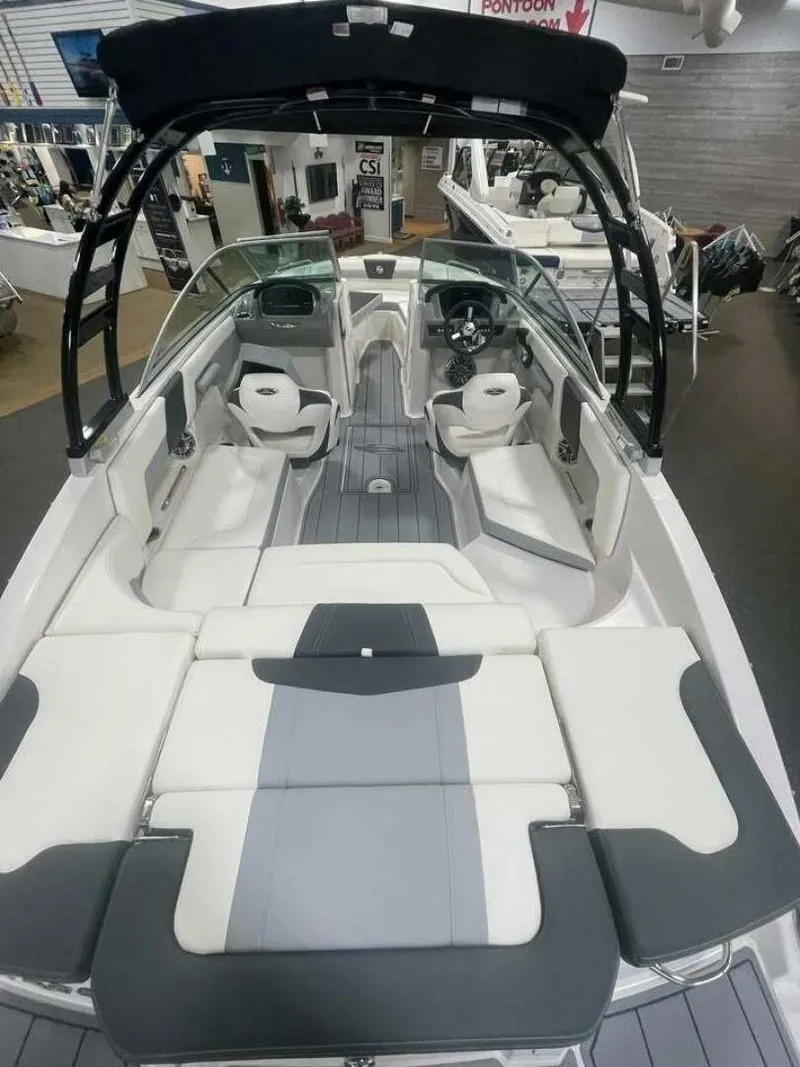 Slide: The Image of Chaparral 23 SURF 2022 - 3