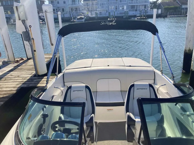 Slide: The Image of Sea Ray 190 Sport 2012 - 2