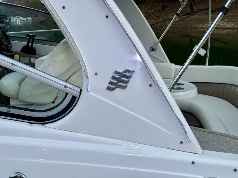 Slide: The Image of Four Winns Vista 288 2004 - 171