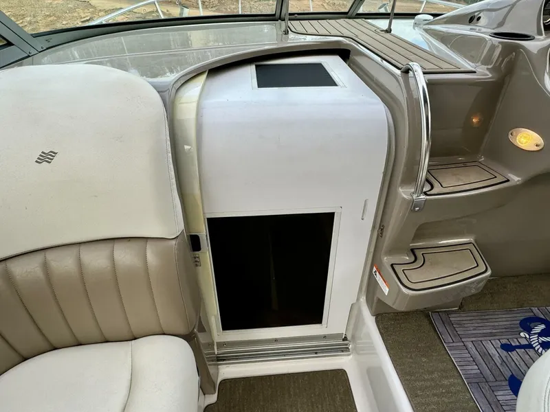 Slide: The Image of Four Winns Vista 288 2004 - 52