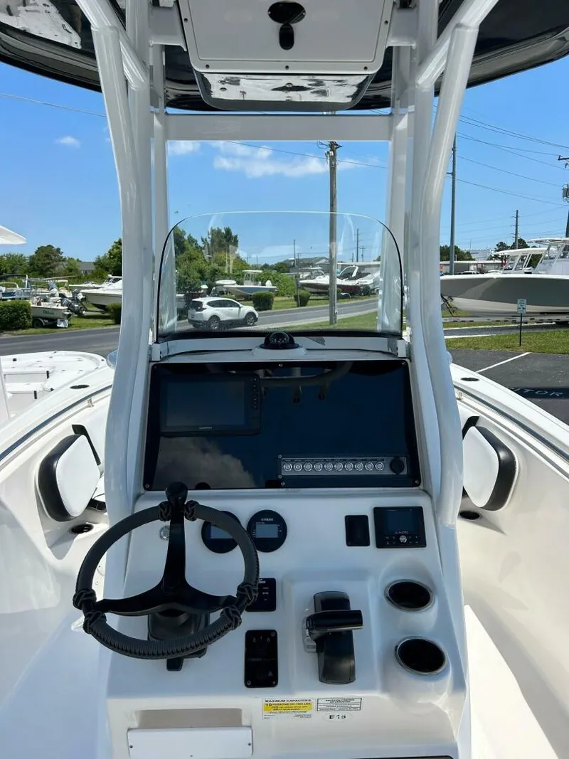 Slide: The Image of Tidewater 232 Adventure 2019 - 18