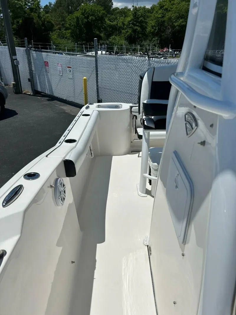 Slide: The Image of Tidewater 232 Adventure 2019 - 25