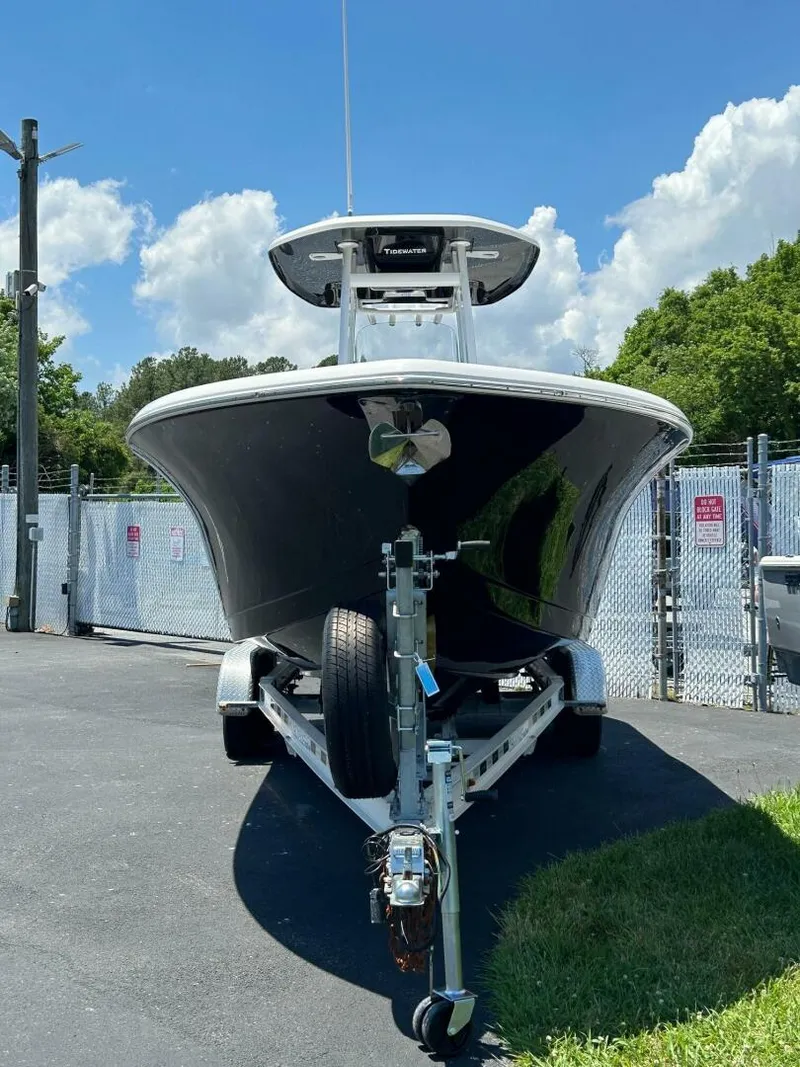 Slide: The Image of Tidewater 232 Adventure 2019 - 8