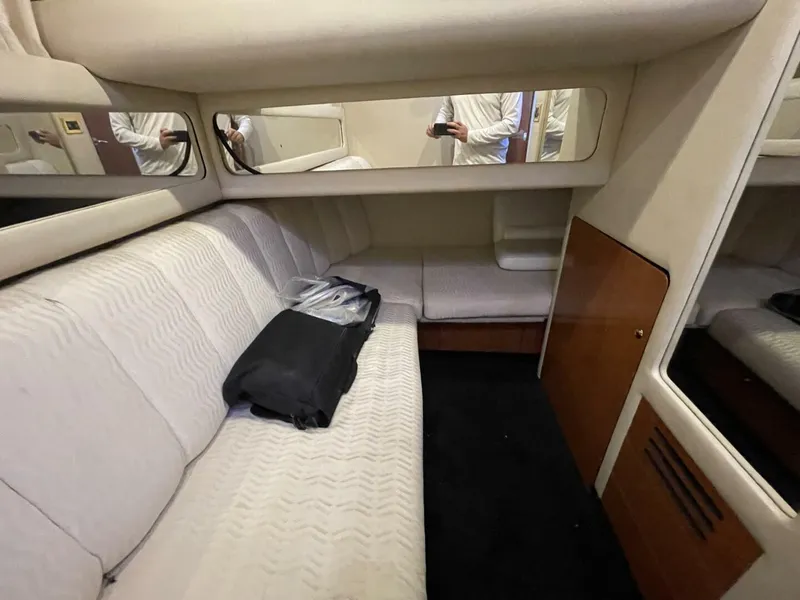 Slide: The Image of Sea Ray 480 Sedan Bridge 1998 - 39