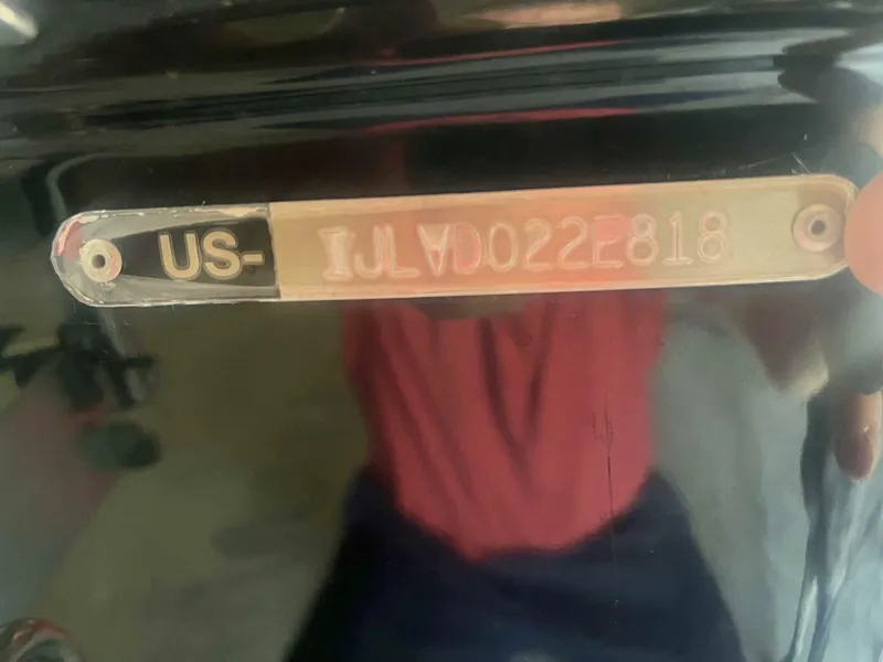 Slide: The Image of Larson FX 1850 DC 2018 - 12