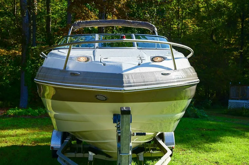 Slide: The Image of Crownline Boats 236 SC 2015 - 12
