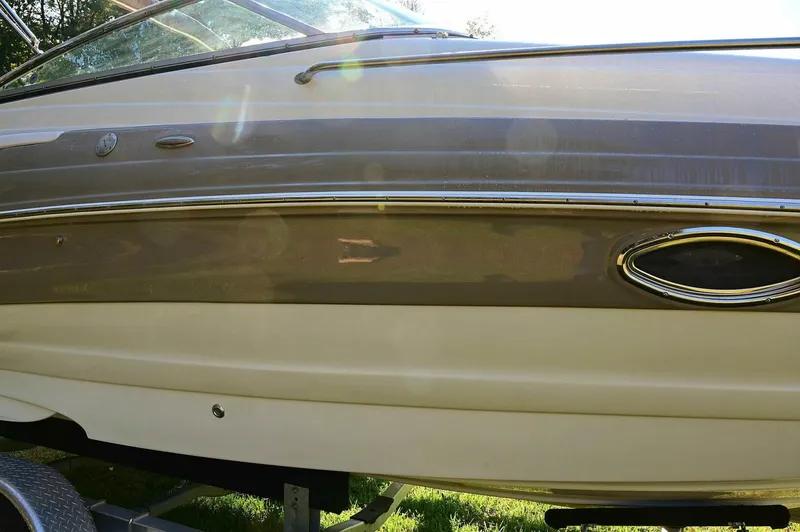 Slide: The Image of Crownline Boats 236 SC 2015 - 30