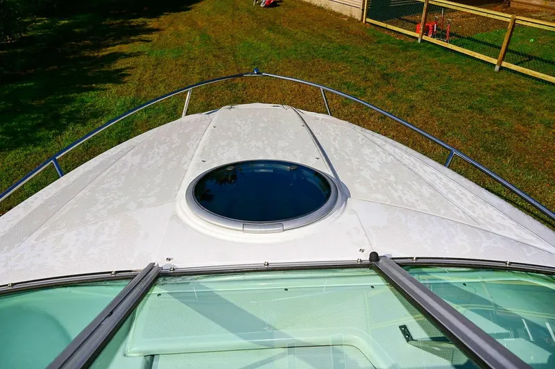 Slide: The Image of Crownline Boats 236 SC 2015 - 64