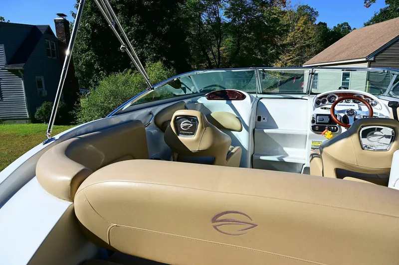 Slide: The Image of Crownline Boats 236 SC 2015 - 88