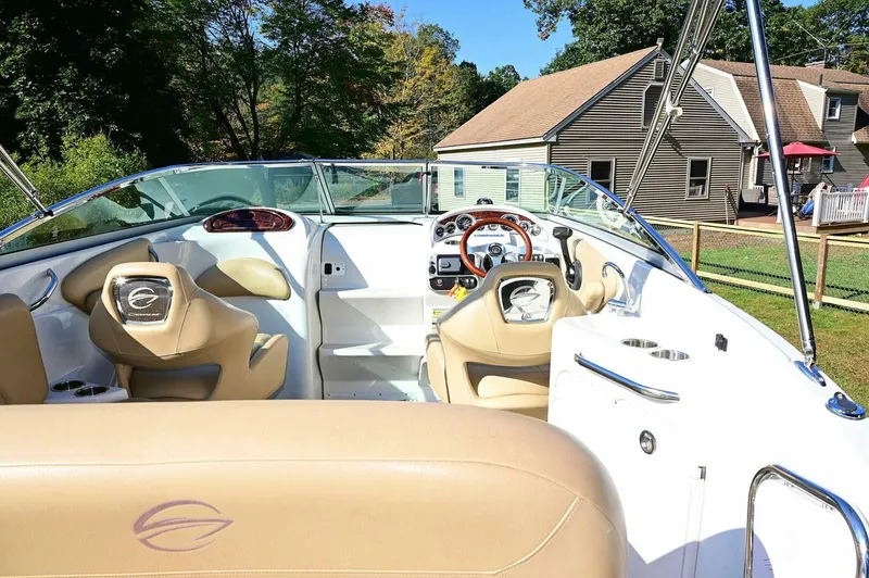 Slide: The Image of Crownline Boats 236 SC 2015 - 92