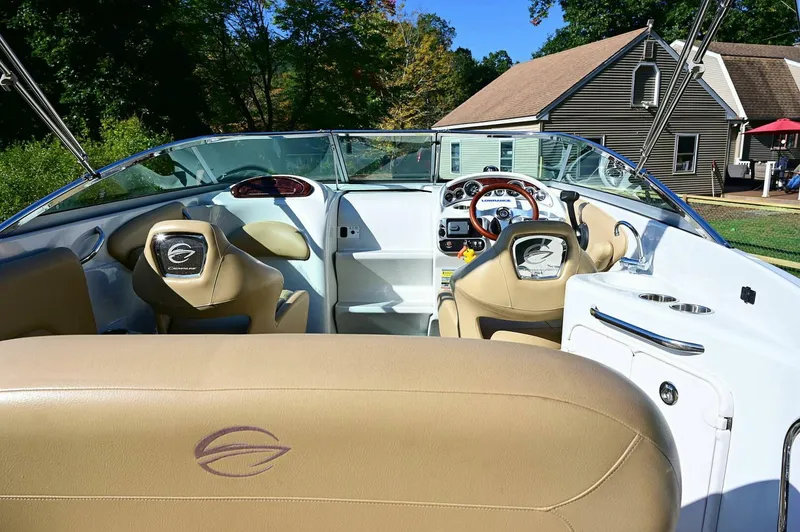 Slide: The Image of Crownline Boats 236 SC 2015 - 94