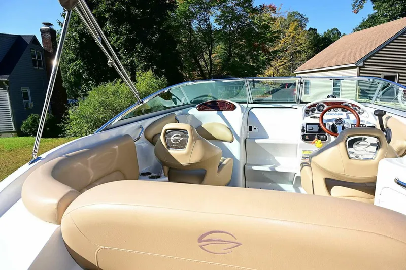 Slide: The Image of Crownline Boats 236 SC 2015 - 95