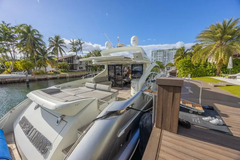 Slide: The Image of Azimut 68S 2009 - 3