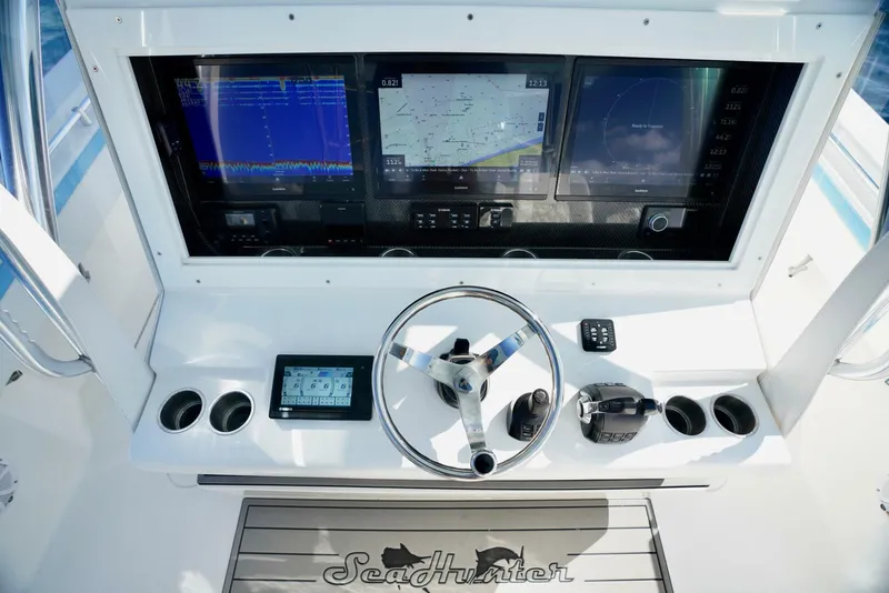 Slide: The Image of Sea Hunter 2020 - 25