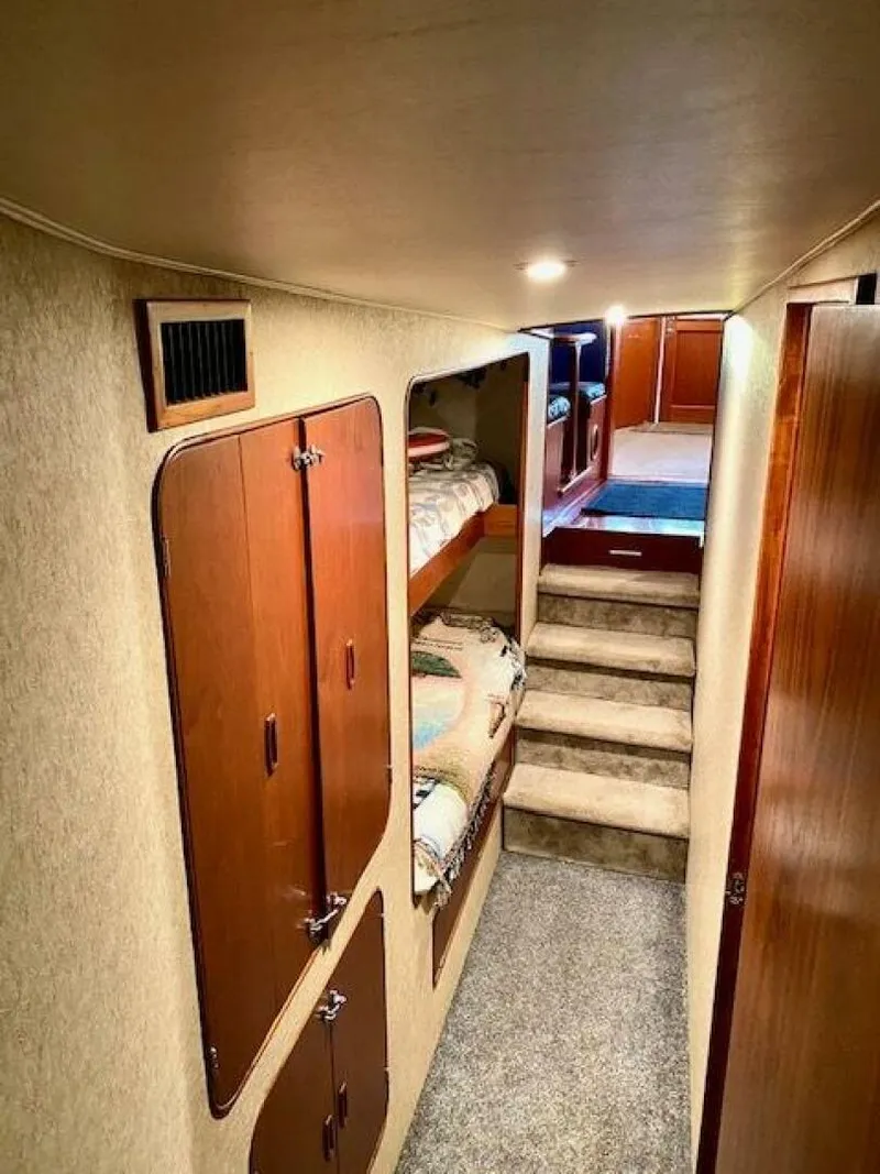 Slide: The Image of Custom Carolina 56 EAST BAY 2000 - 18
