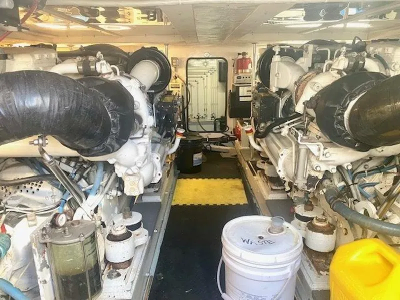 Slide: The Image of Custom Carolina 56 EAST BAY 2000 - 76
