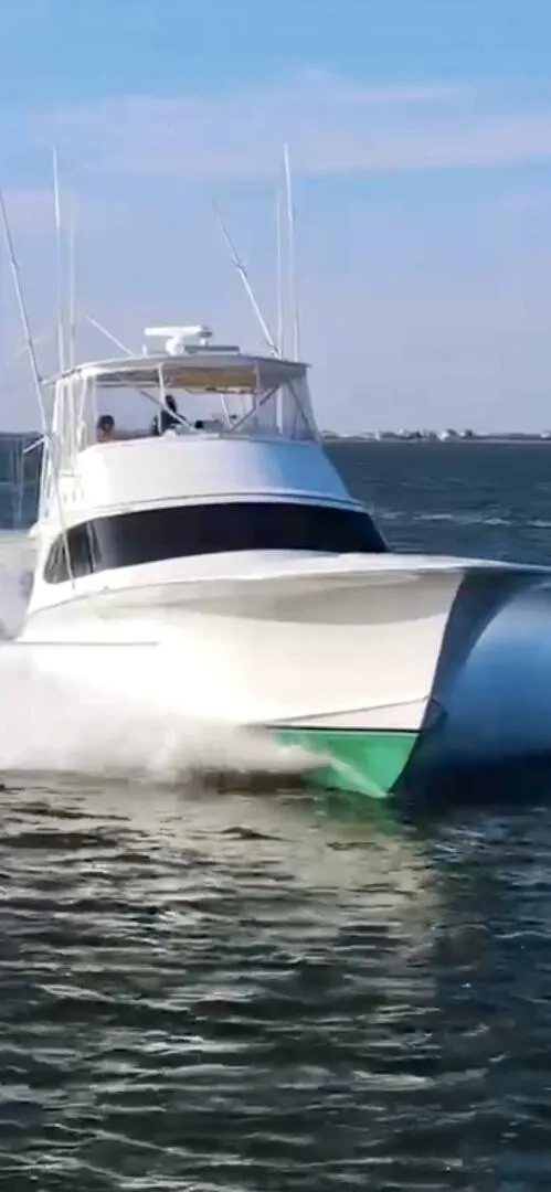 Slide: The Image of Custom Carolina 56 EAST BAY 2000 - 82
