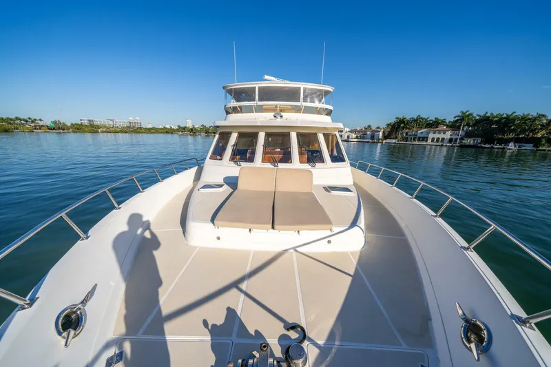 Slide: The Image of Offshore 72 Pilothouse 2006 - 18
