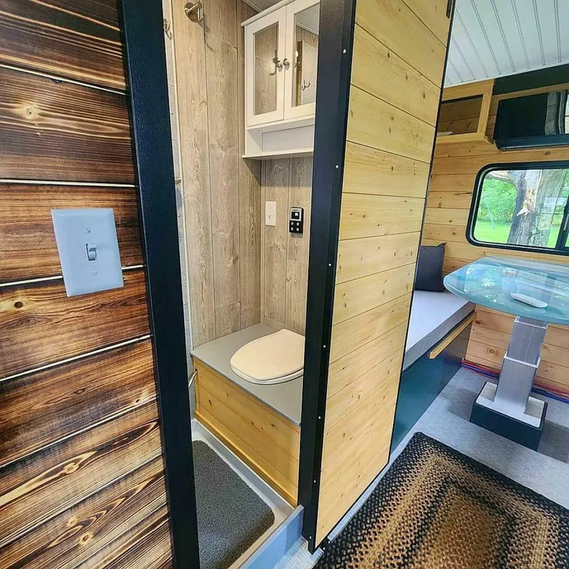 Slide: The Image of Custom 25 Hadlee Houseboat 2023 - 19