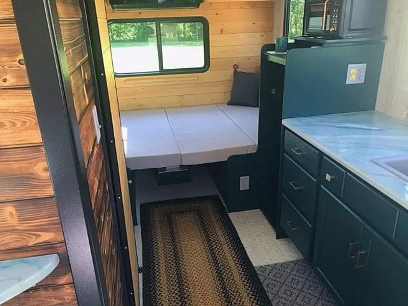 Slide: The Image of Custom 25 Hadlee Houseboat 2023 - 20