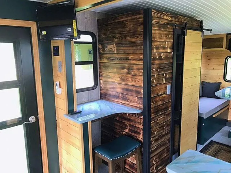 Slide: The Image of Custom 25 Hadlee Houseboat 2023 - 8