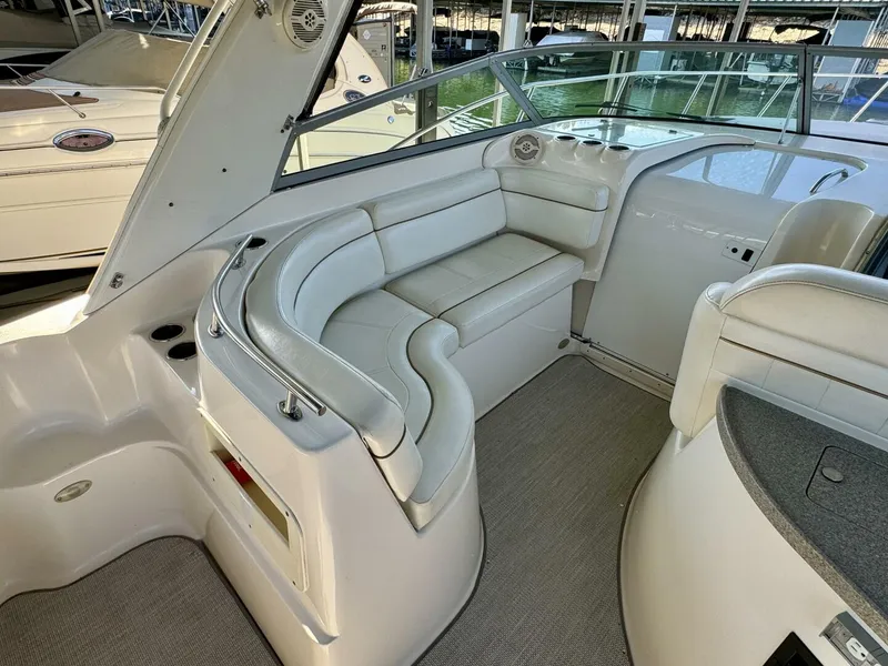 Slide: The Image of Rinker 342 Fiesta Vee 2004 - 18