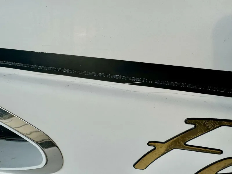 Slide: The Image of Rinker 342 Fiesta Vee 2004 - 211