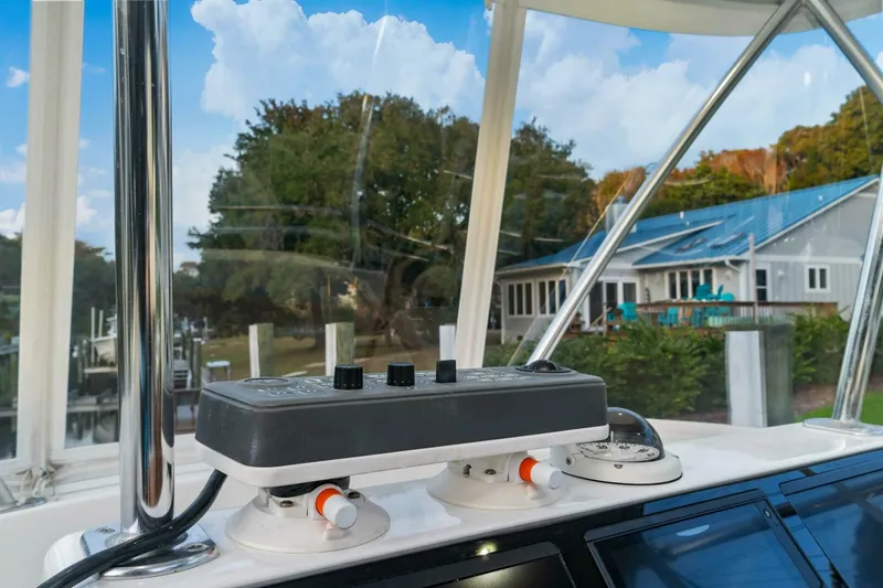 Slide: The Image of Viking 38 Billfish 2021 - 12