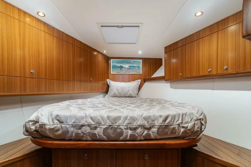 Slide: The Image of Viking 38 Billfish 2021 - 15