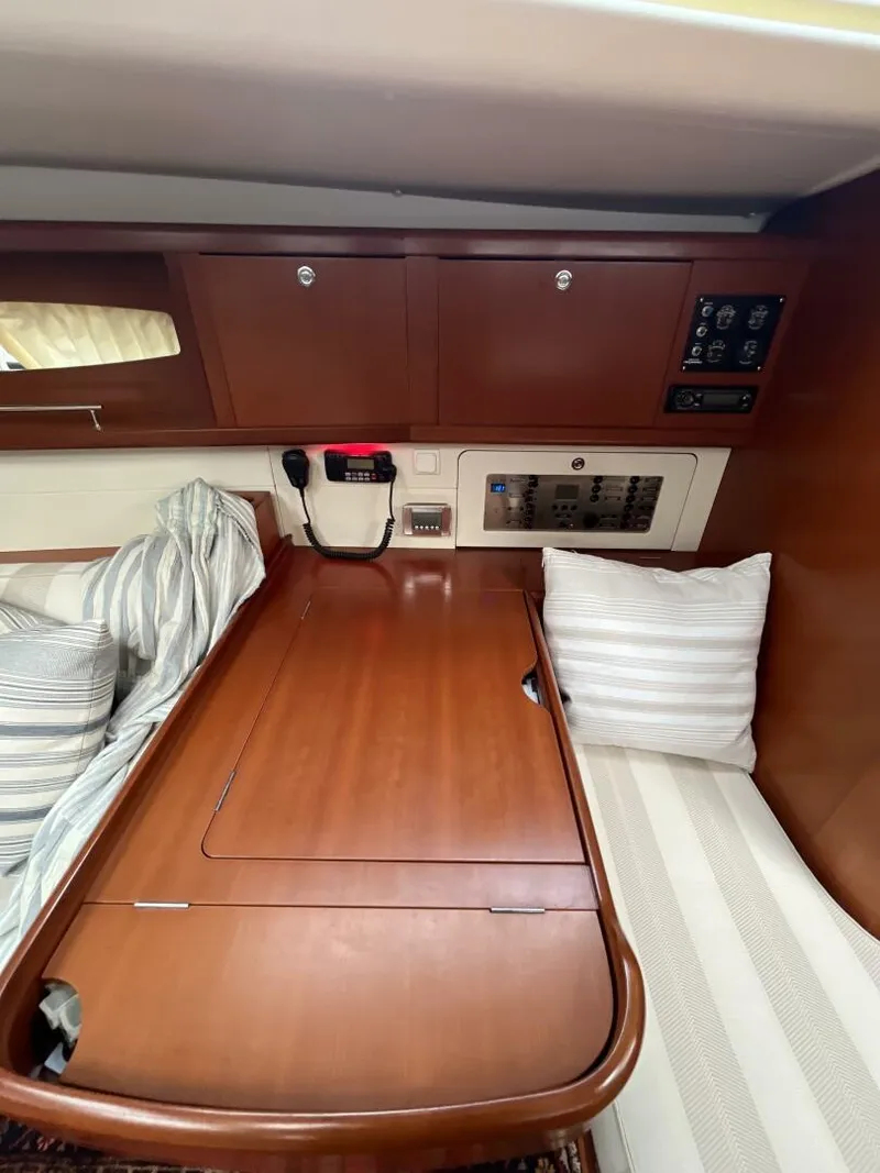 Slide: The Image of Beneteau 49 2007 - 36