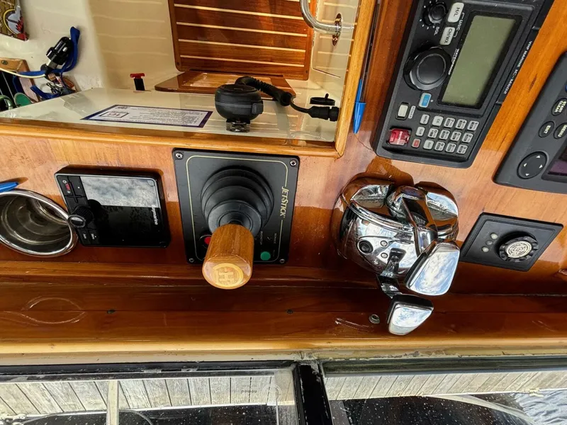 Slide: The Image of Hinckley Yachts Talaria 44 Motor Yacht 2005 - 15