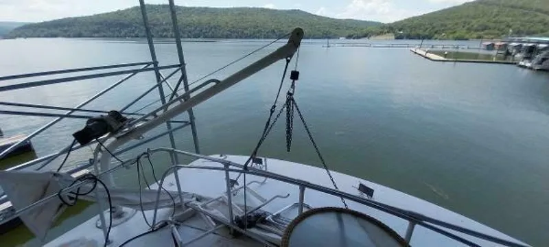 Slide: The Image of Bertram Flybridge MY 1976 - 38